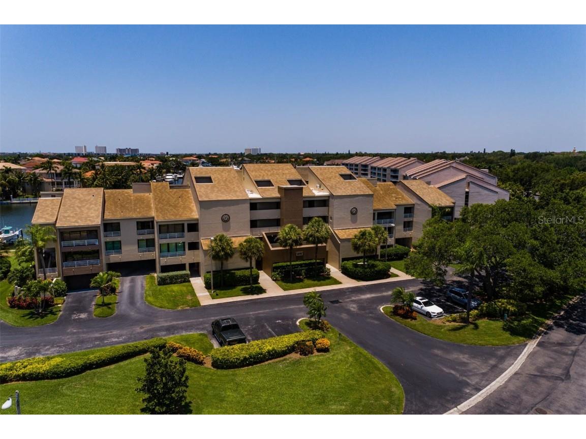 2775 Kipps Colony Drive S #205 Saint Petersburg FL 33707 TB8411227 image48