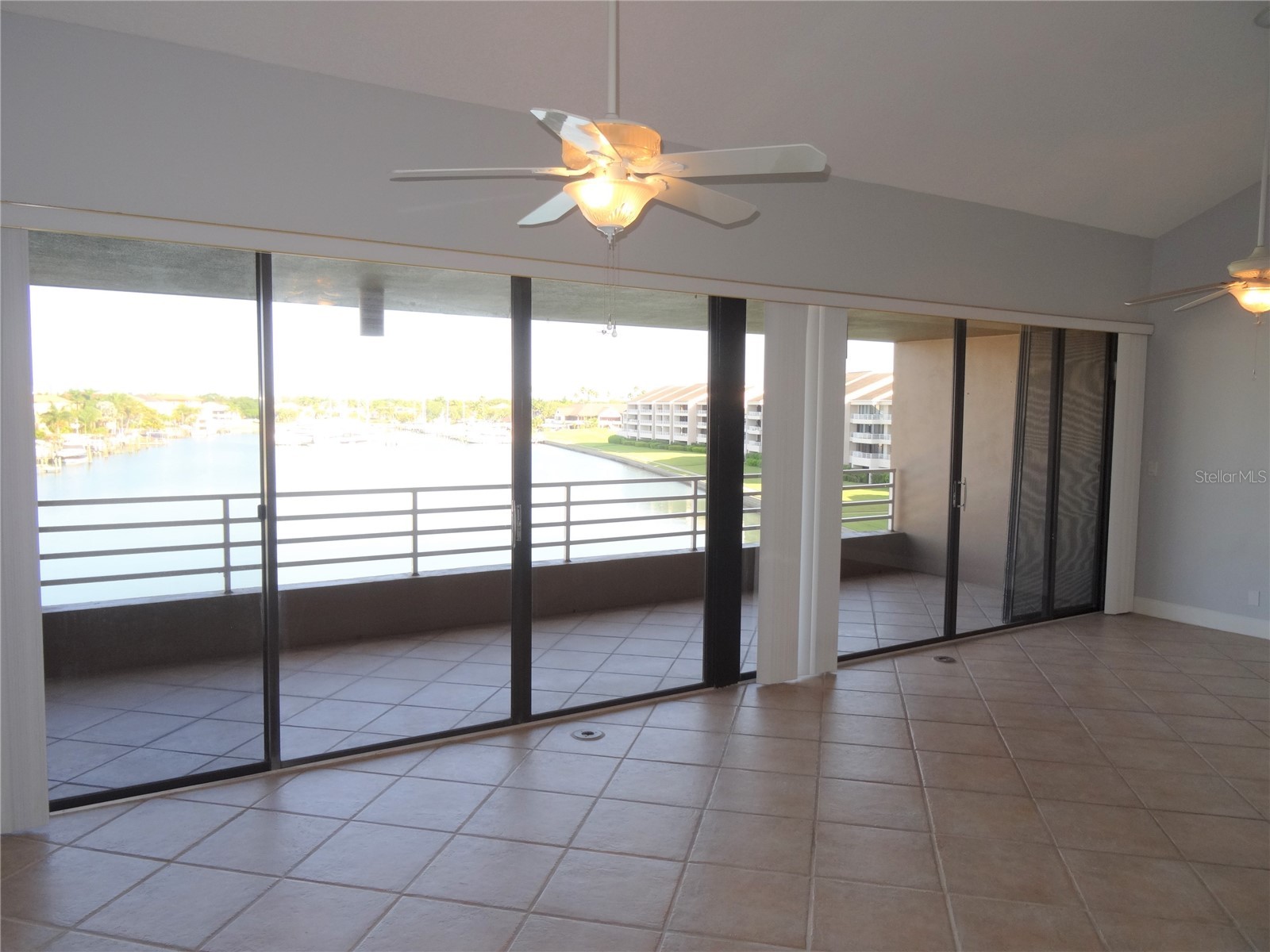 2775 Kipps Colony Drive S #304 Saint Petersburg FL 33707 TB8525387 image10