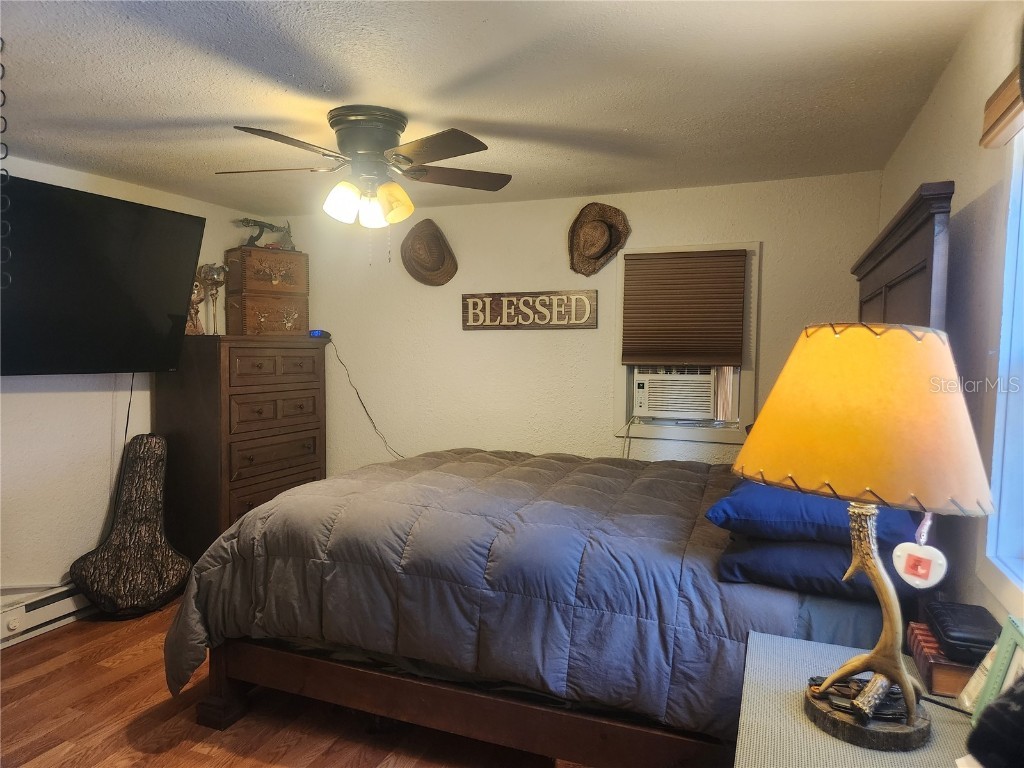 2775 NE 160th Place, Citra, FL, 32113 MLS OM688168 Edina Realty