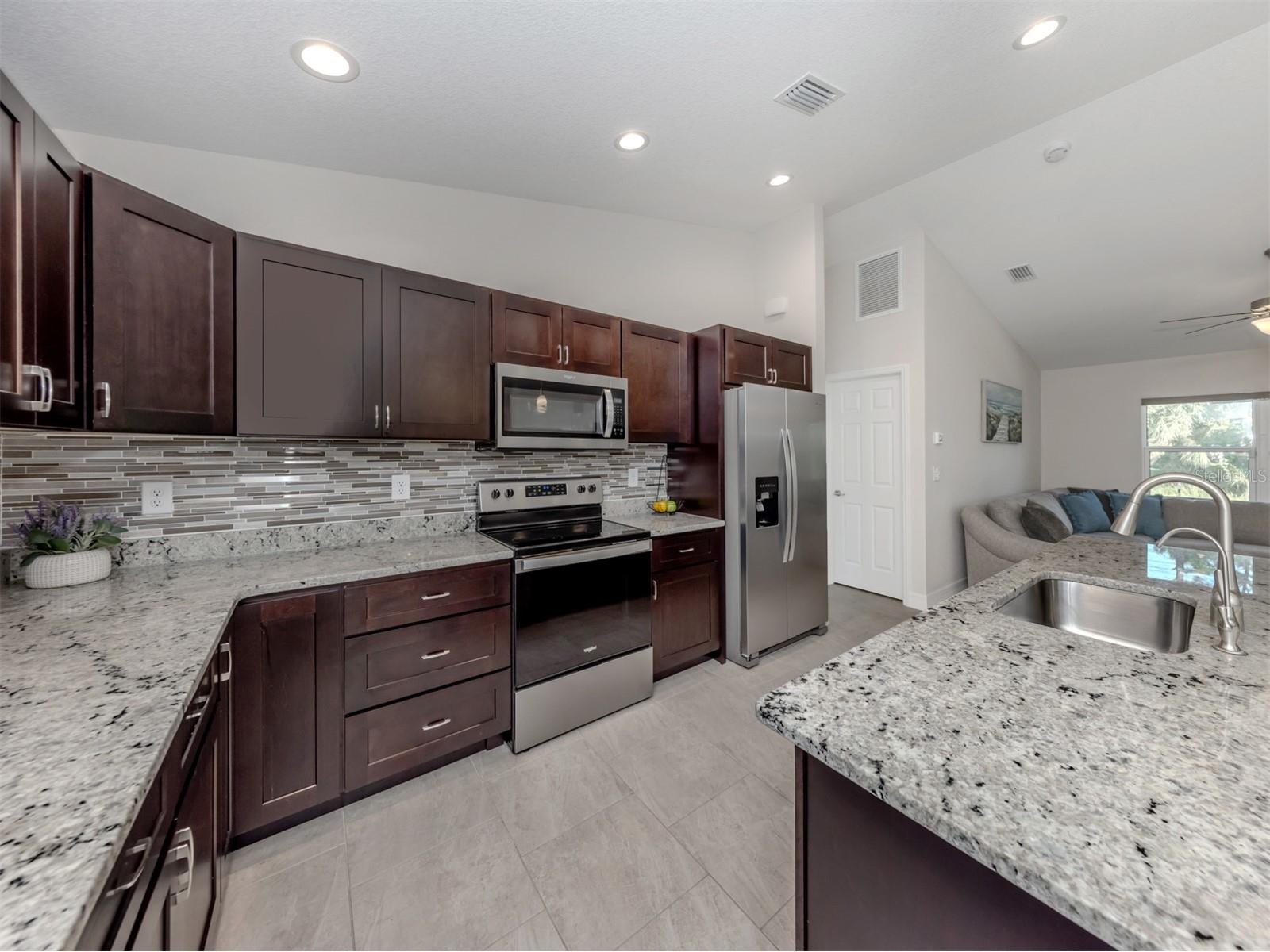 2775 Wyola Avenue North Port FL 34286 C7516501 image18