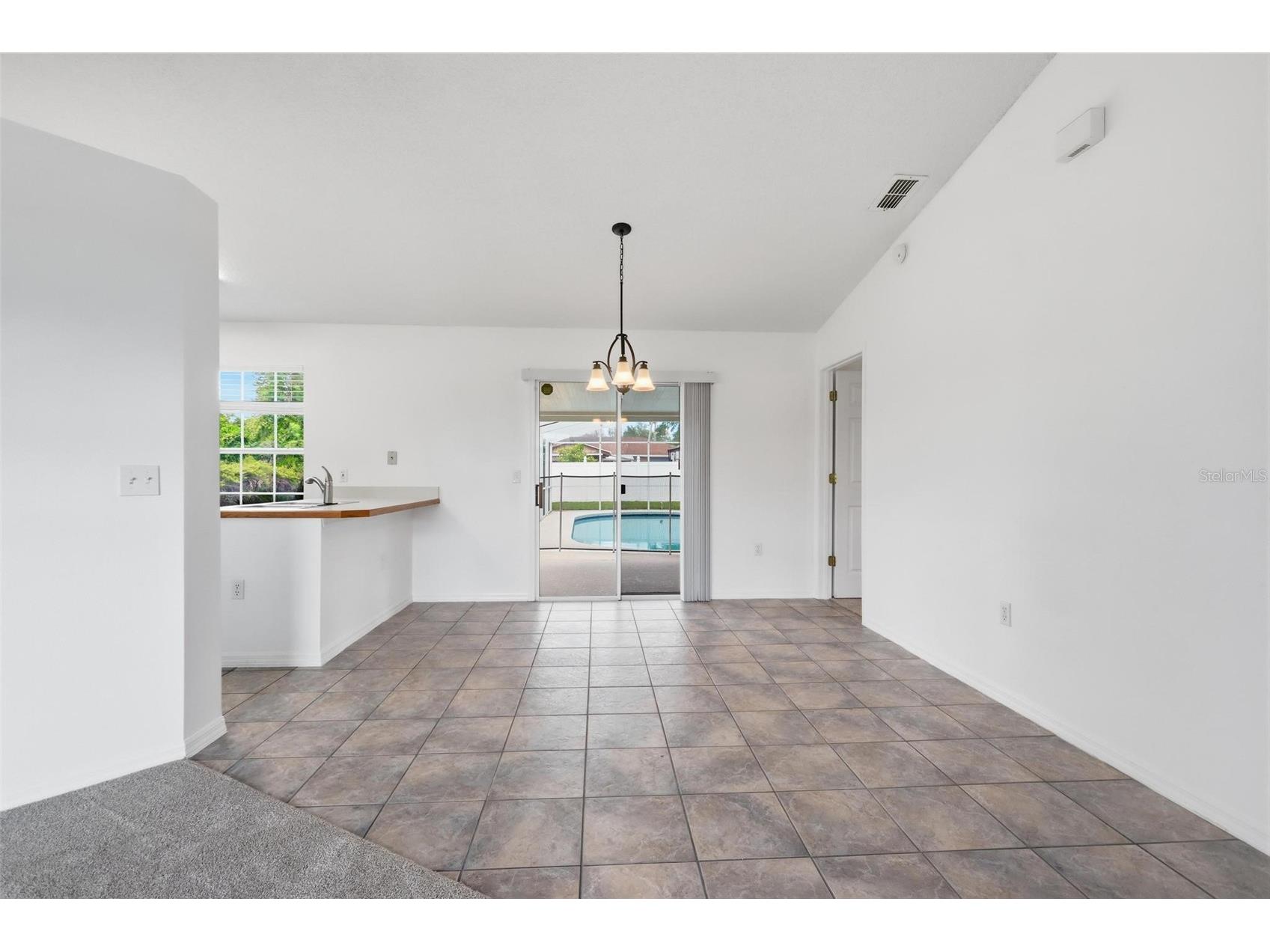 2777 W Covington Drive Deltona FL 32738 V4948729 image8