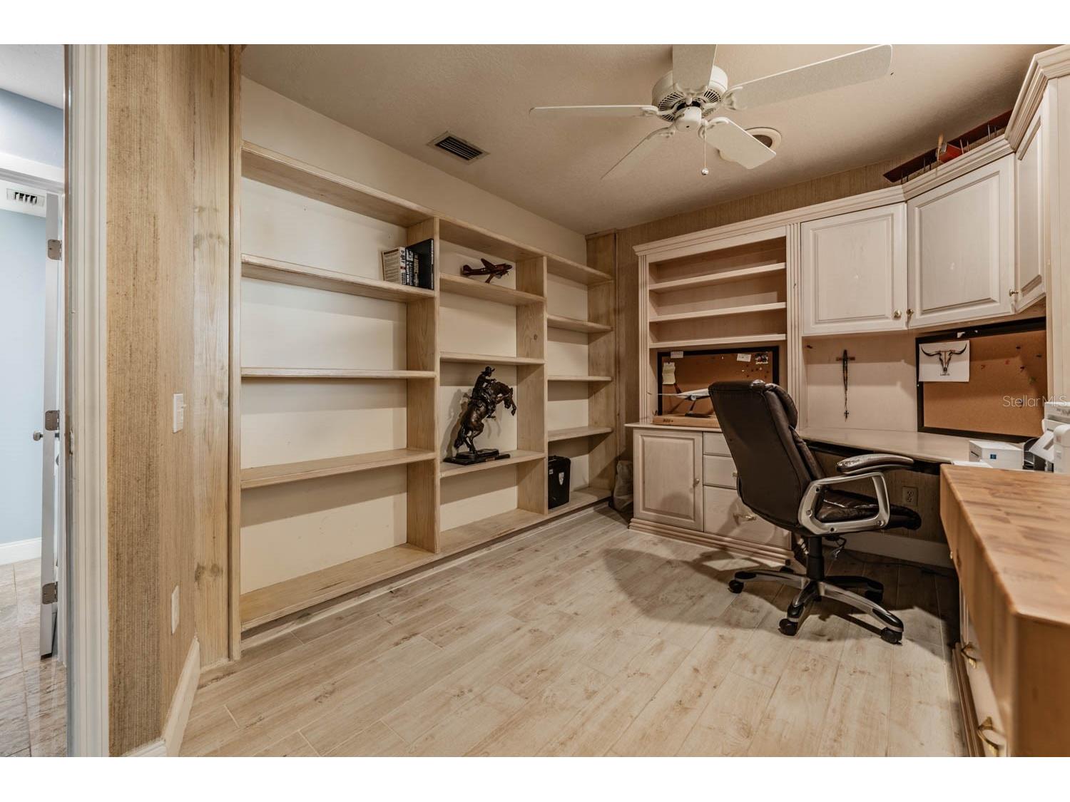 2778 St Andrews Boulevard Tarpon Springs FL 34688 TB8505981 image27