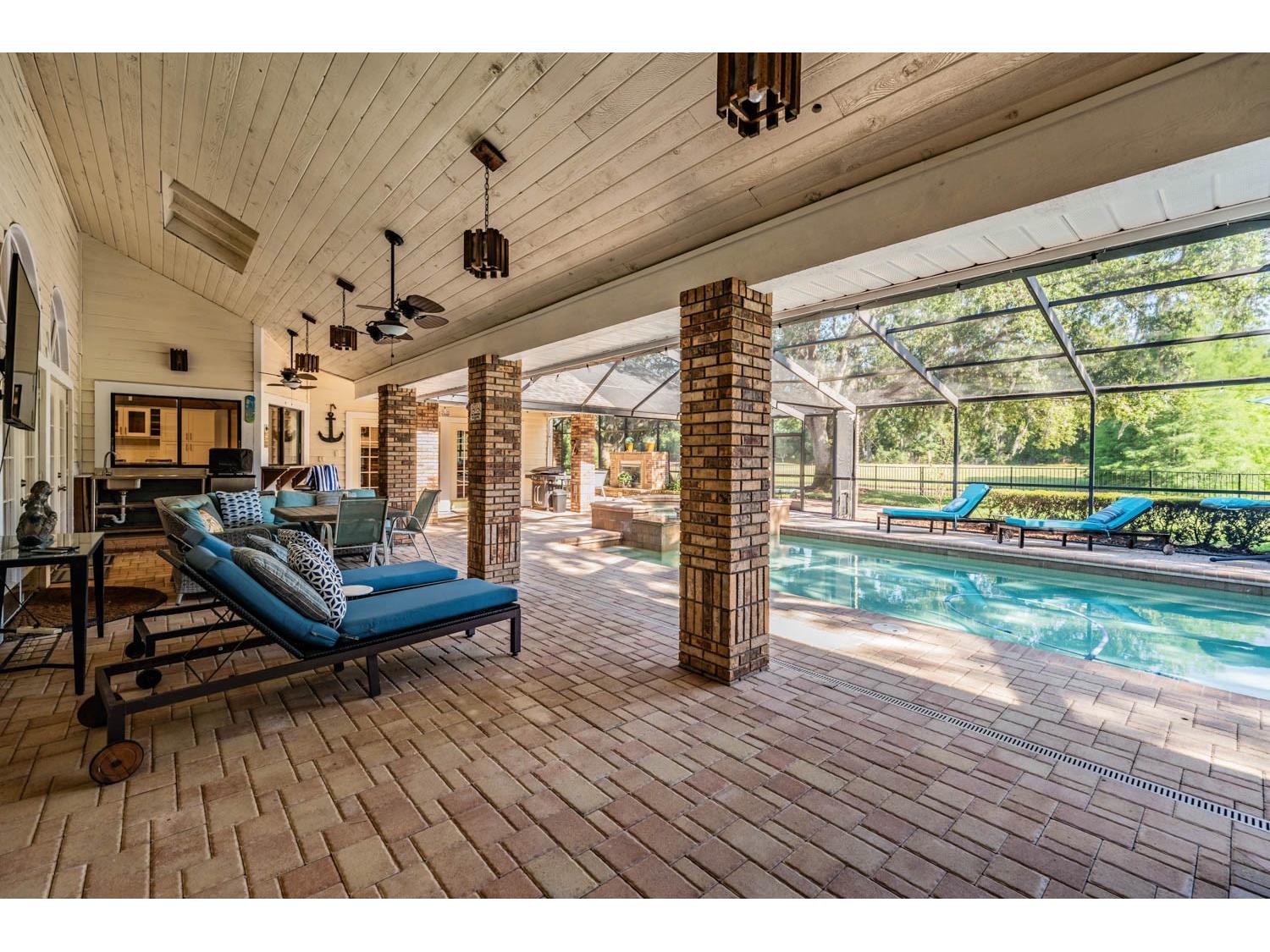 2778 St Andrews Boulevard Tarpon Springs FL 34688 TB8505981 image36