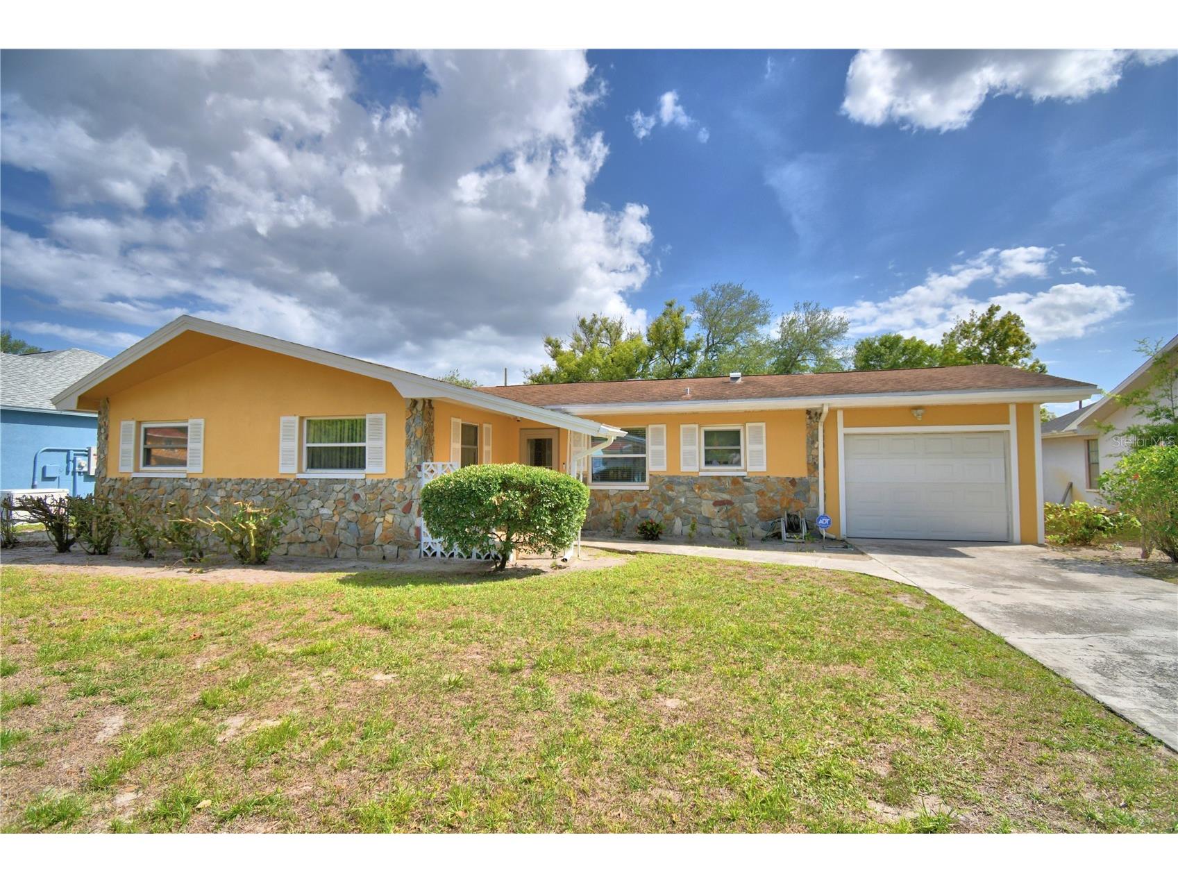 2779 Robinwood Drive Clearwater FL 33759 TB8503999 image1