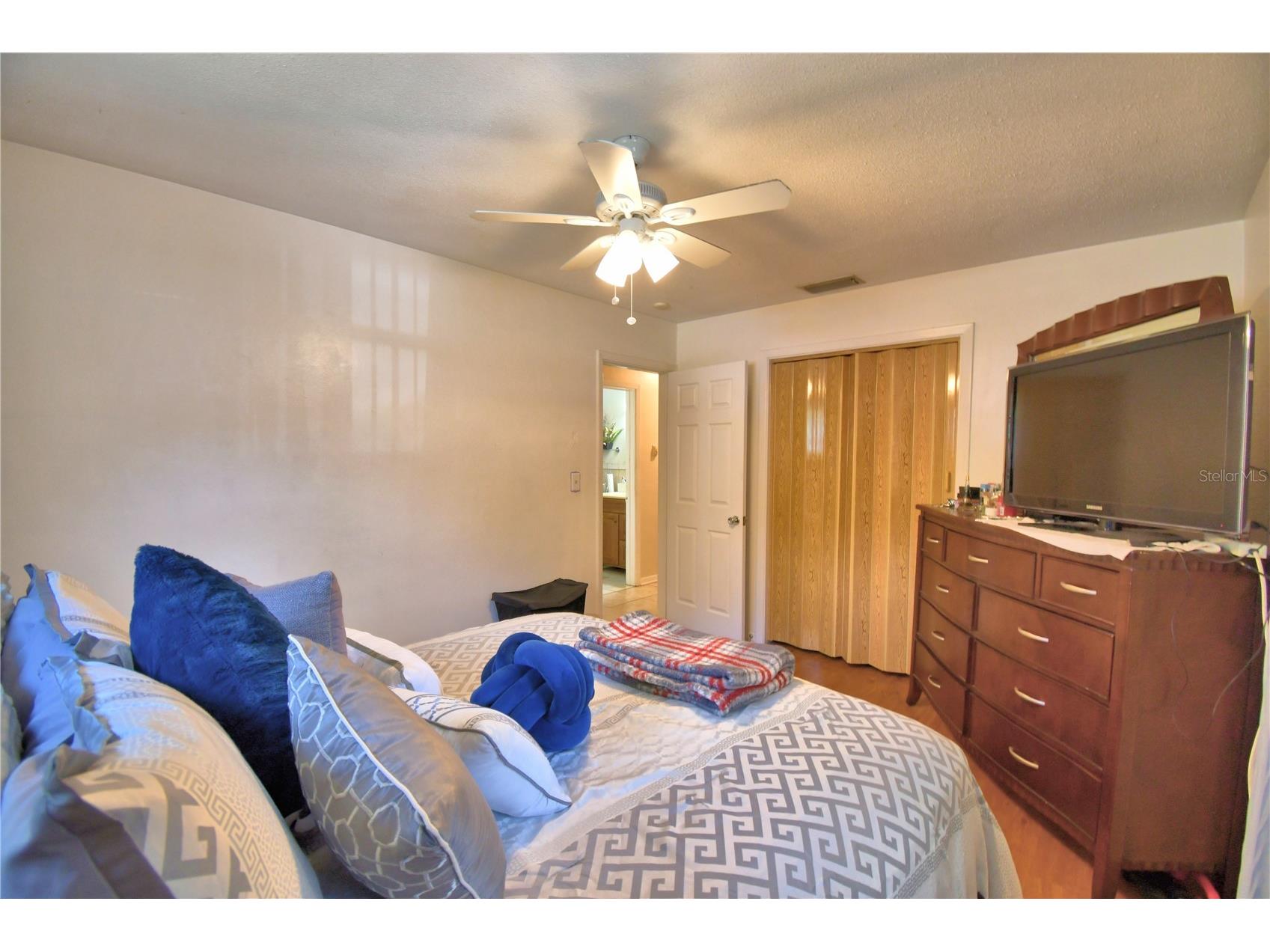 2779 Robinwood Drive Clearwater FL 33759 TB8503999 image44