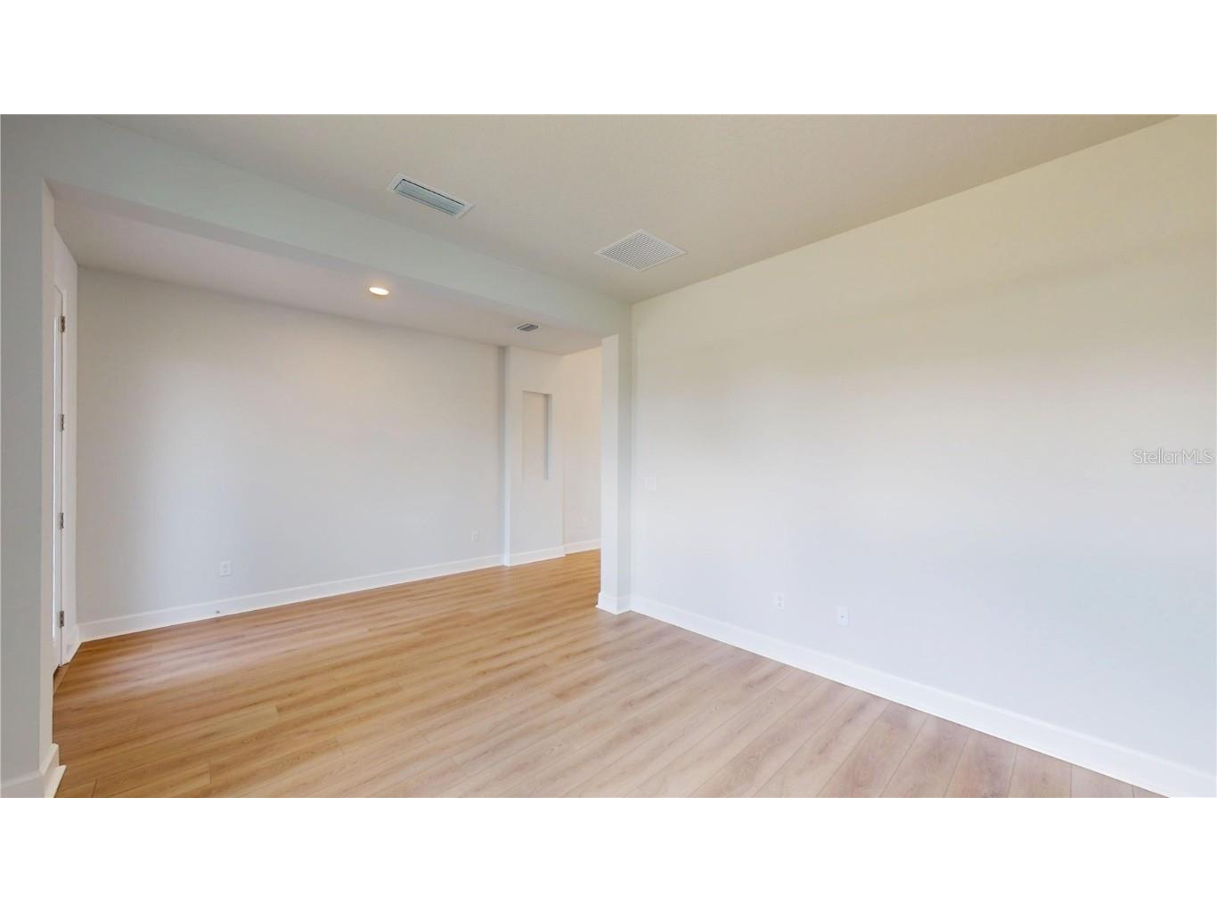 278 Azure Mist Way Daytona Beach FL 32124 TB8420089 image4