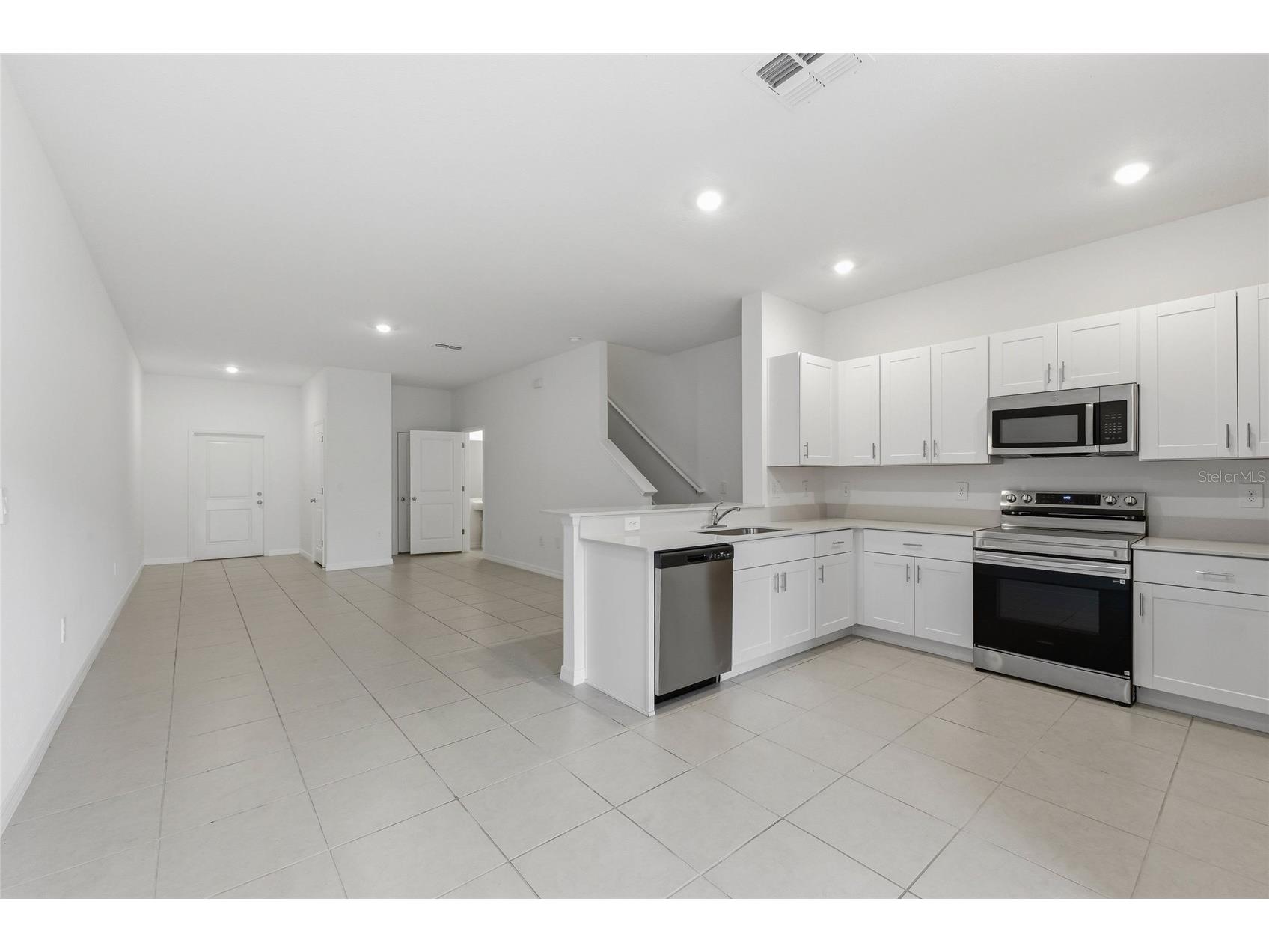 278 27th Street SE Ruskin FL 33570 TB8504390 image4
