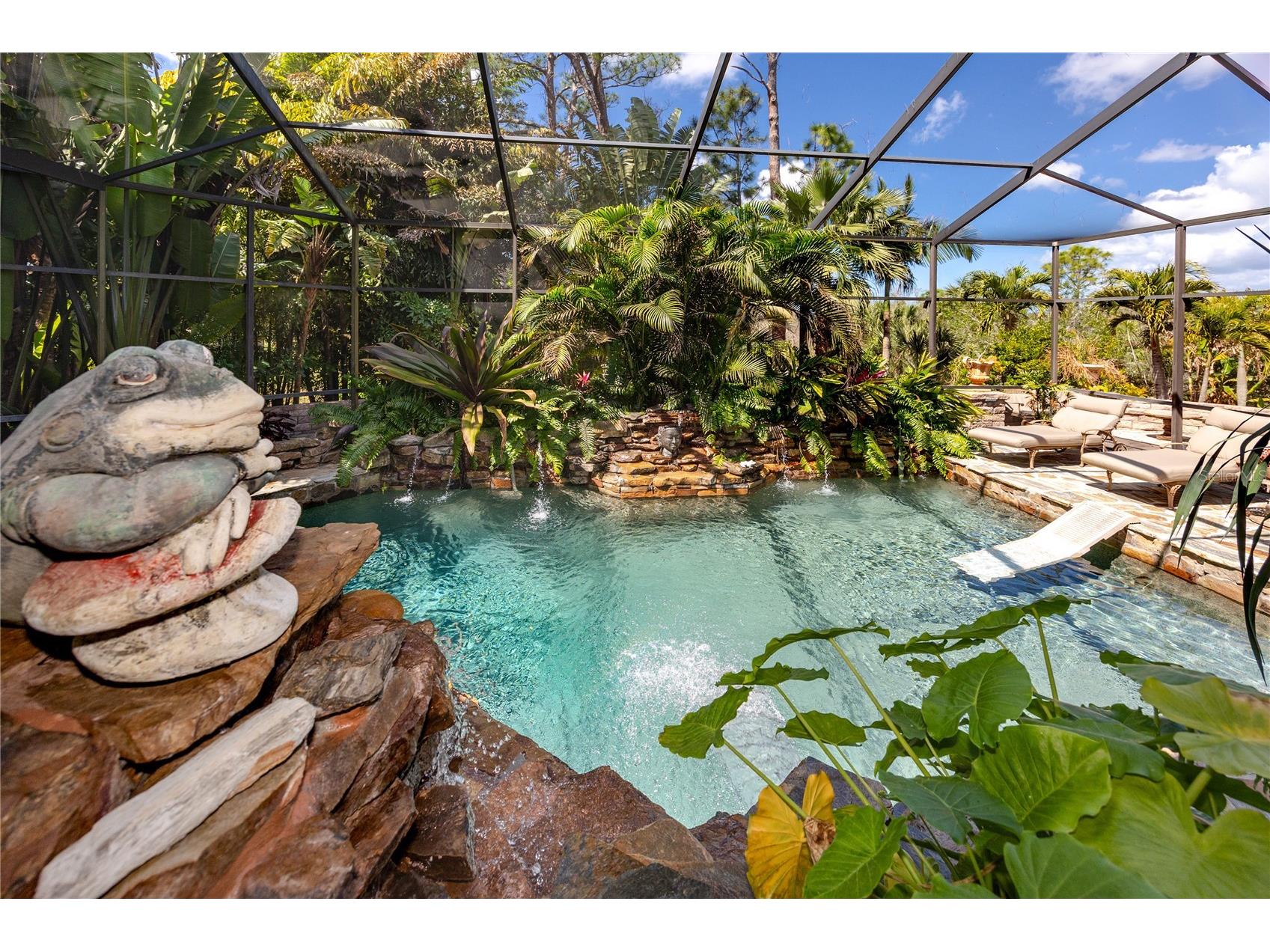 2780 Long Putt Court Palm Harbor FL 34683 TB8485879 image3