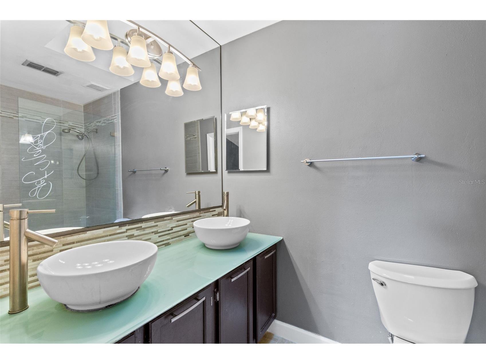2780 Paseo Avenue Orlando FL 32805 O6421414 image14