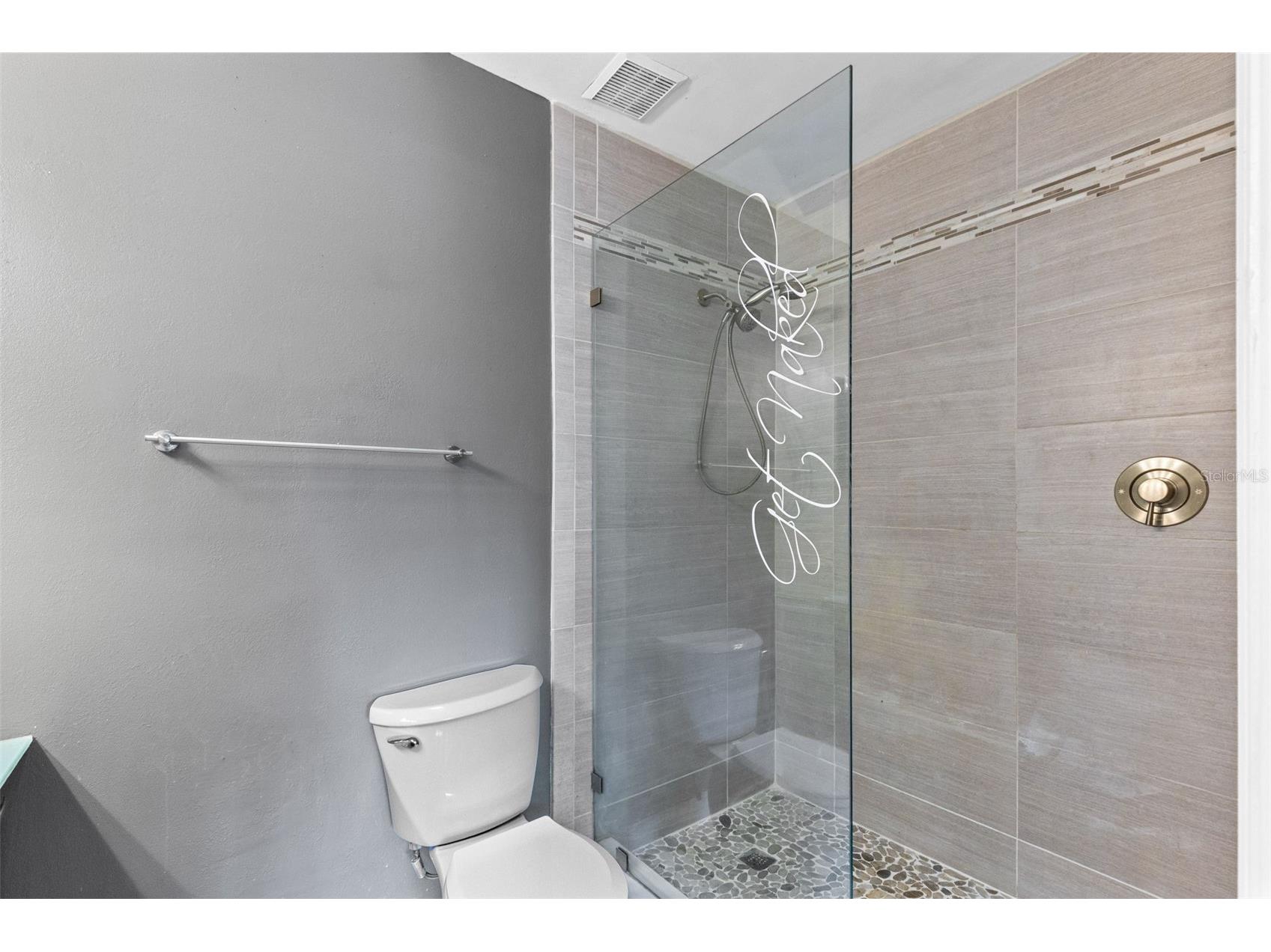 2780 Paseo Avenue Orlando FL 32805 O6421414 image15
