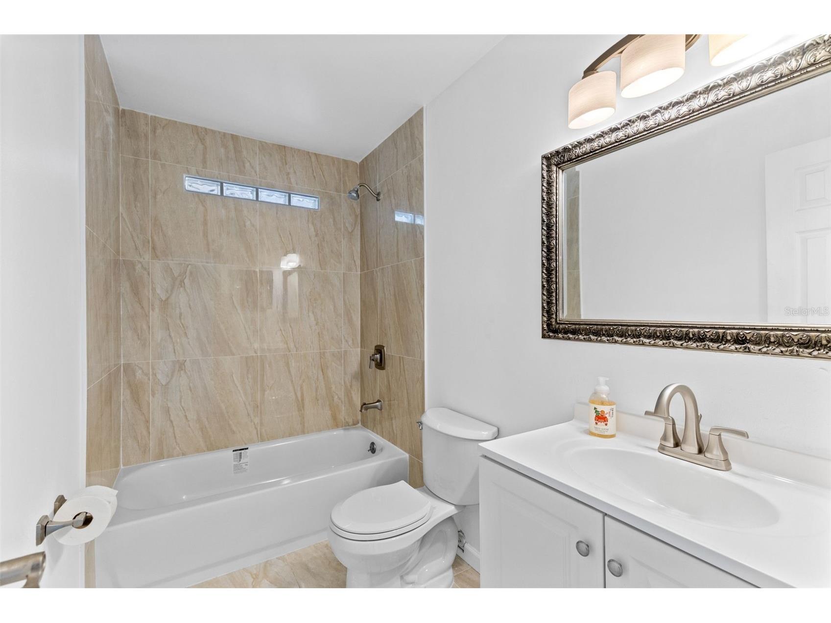 2780 Paseo Avenue Orlando FL 32805 O6421414 image18