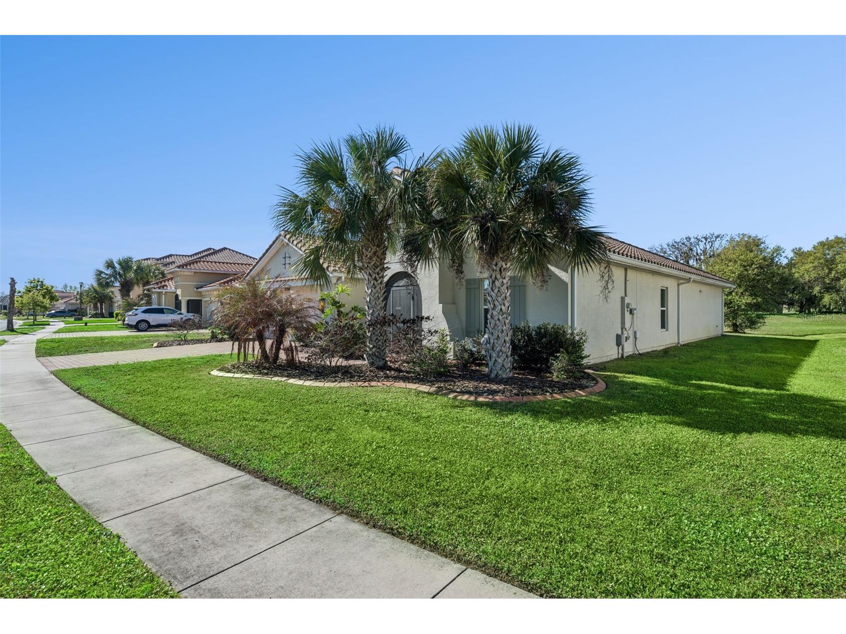 2780 Rialto Court Kissimmee FL 34746 - LAKE TOHO S5146384 image3