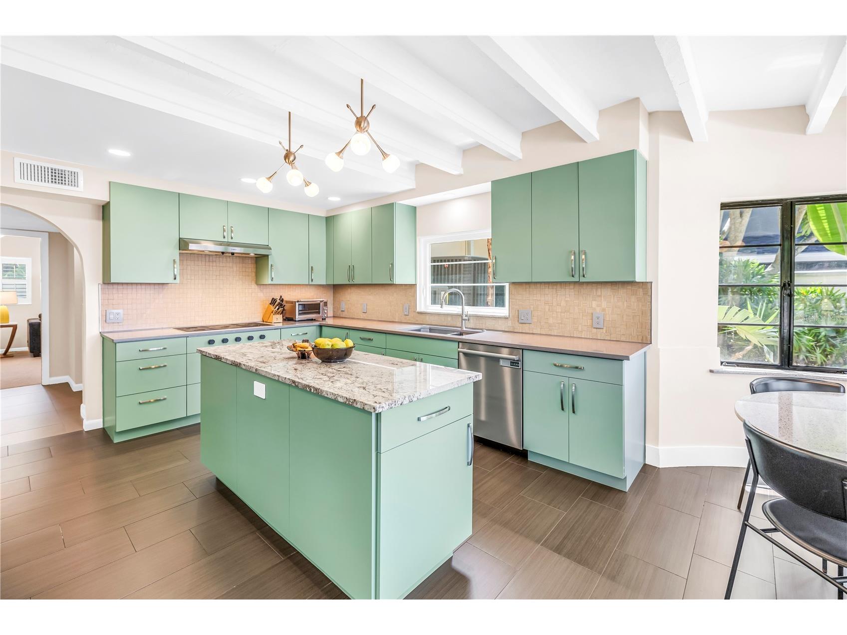 2781 Bayside Drive S Saint Petersburg FL 33705 - BIG BAYOU TB8508186 image15