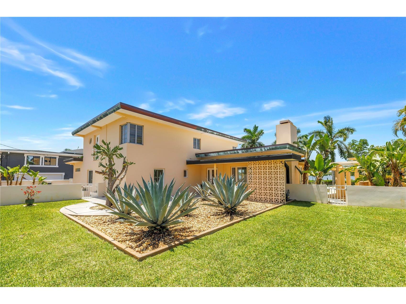 2781 Bayside Drive S Saint Petersburg FL 33705 - BIG BAYOU TB8508186 image2
