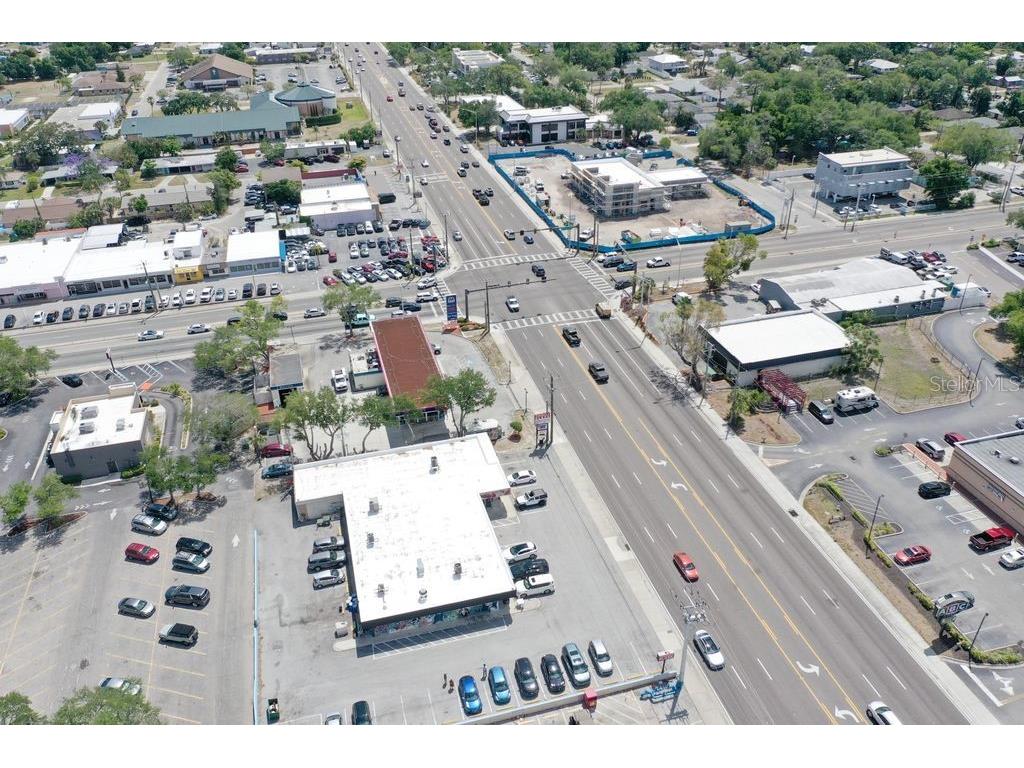 2781 Bee Ridge Road Sarasota FL 34239 A4691539 image8