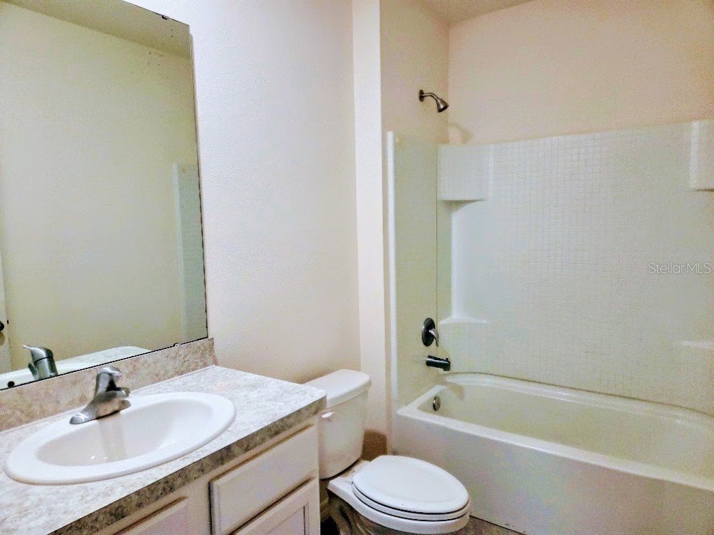 2781 Grand Central Avenue Tavares FL 32778 TB8434262 image16