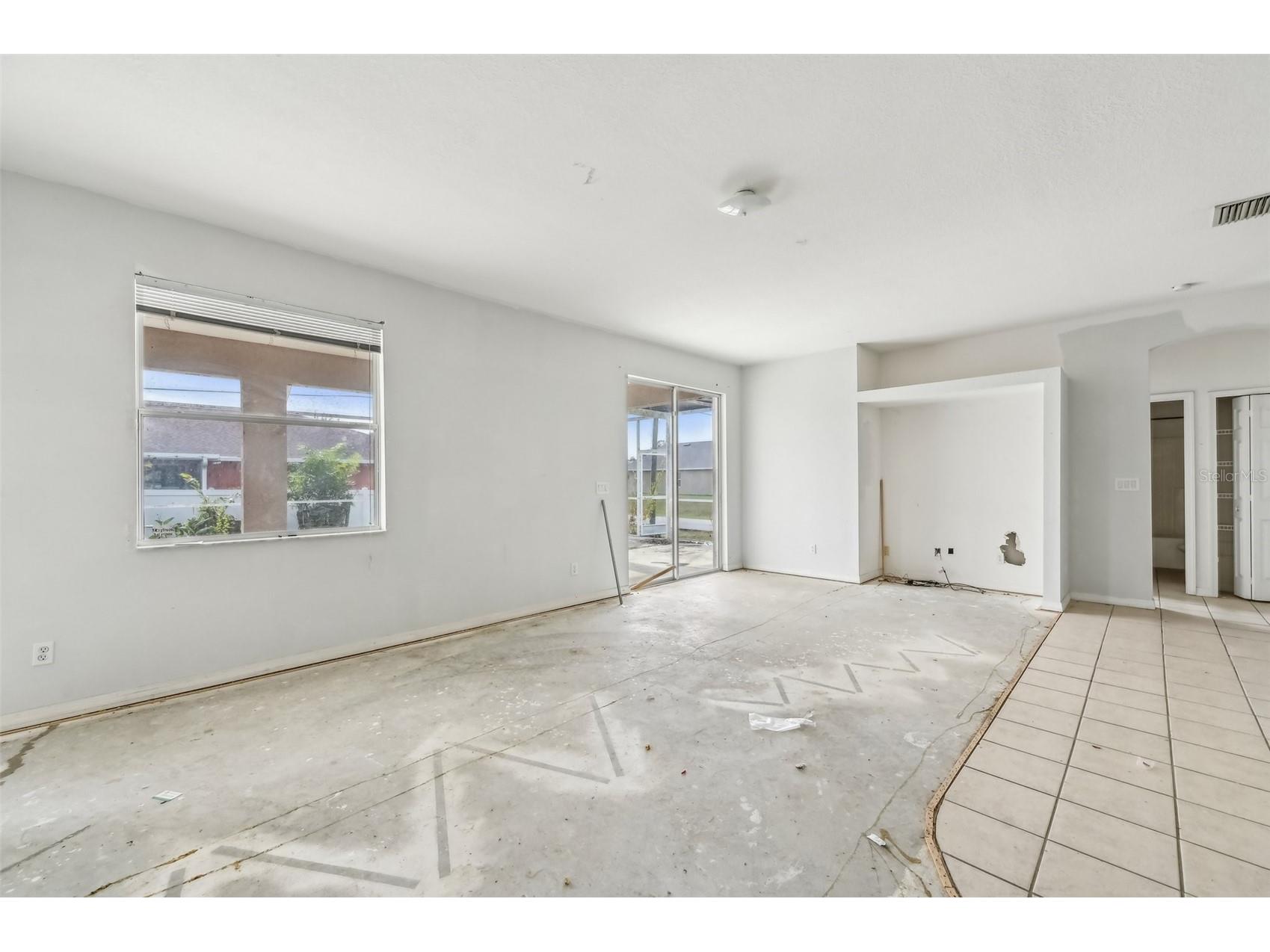 2781 Shady Avenue North Port FL 34286 A4548899 image12