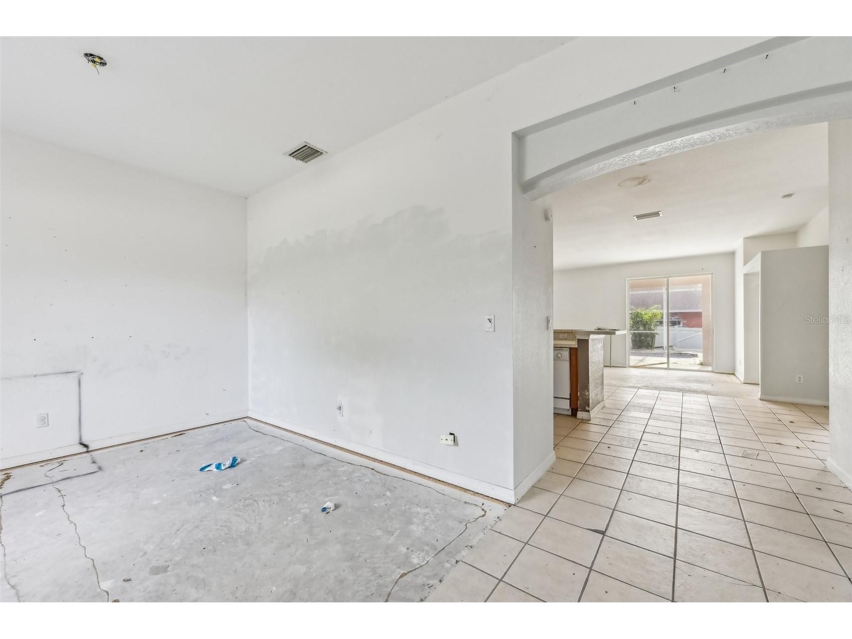 2781 Shady Avenue North Port FL 34286 A4548899 image6