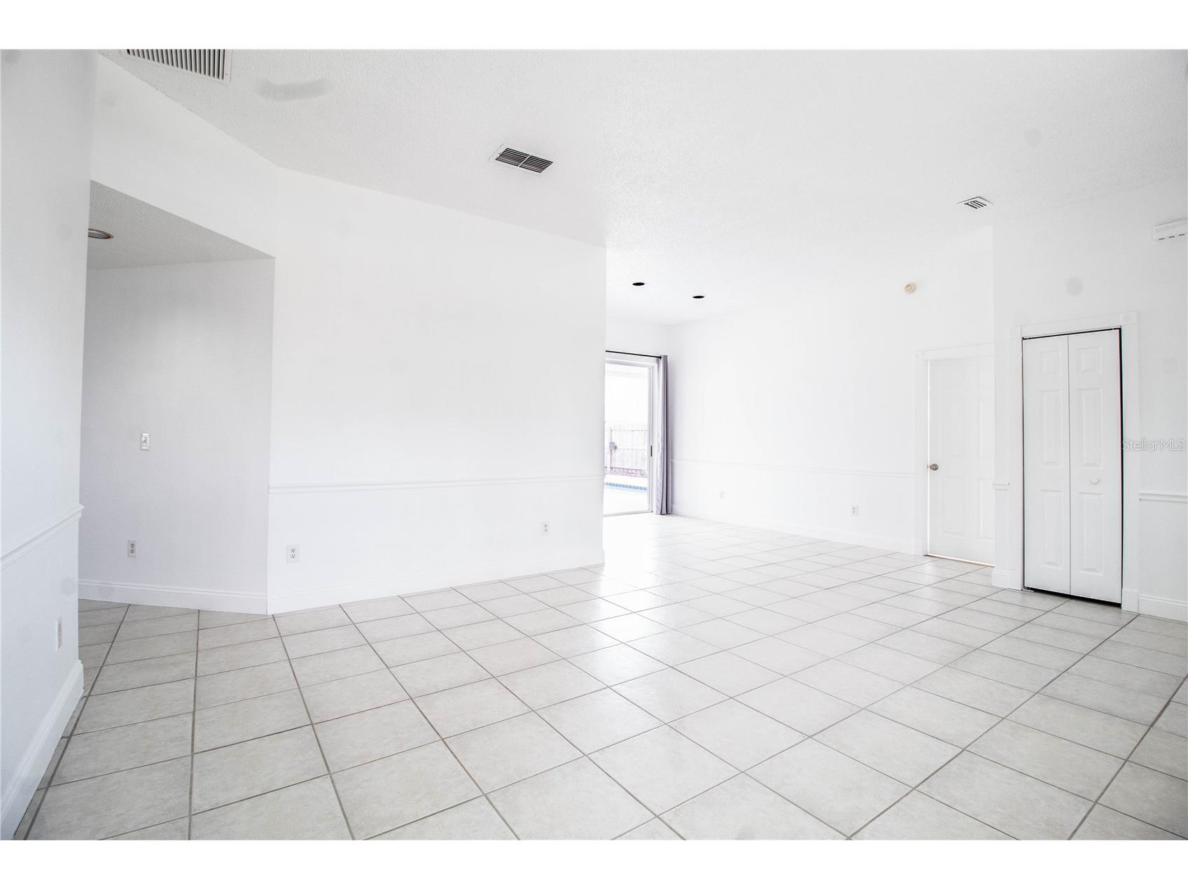 2782 Picadilly Circle Kissimmee FL 34747 S5152416 image4