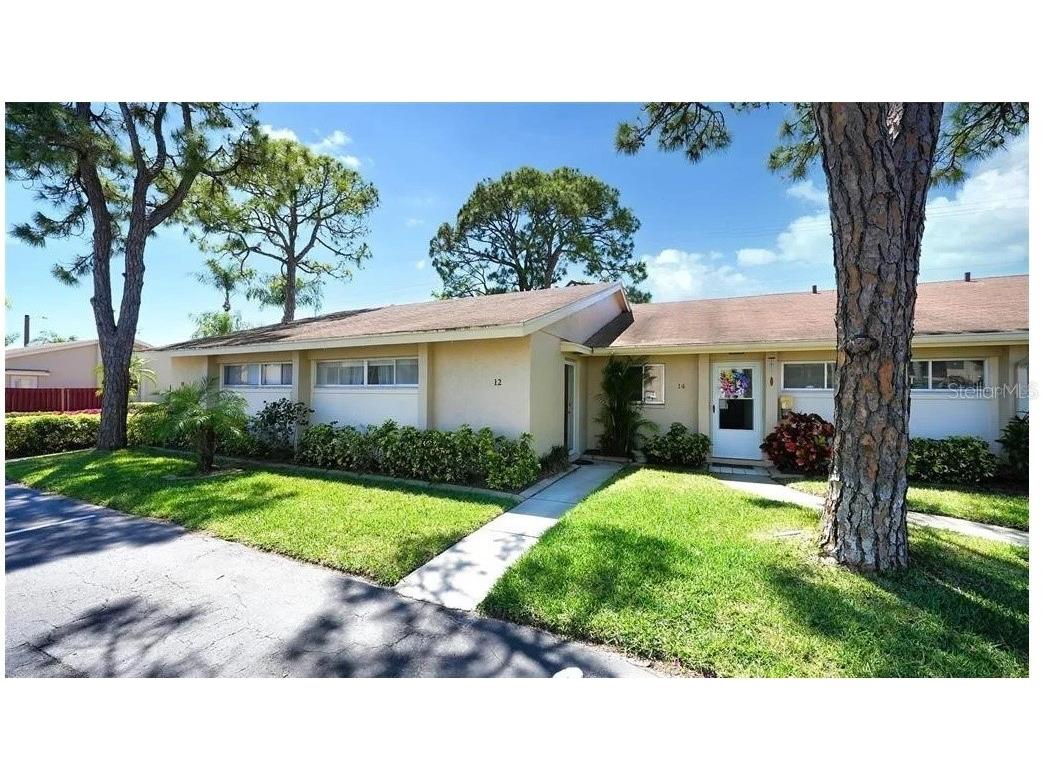 2782 Woodgate Lane #12 Sarasota FL 34231 A4689903 image1