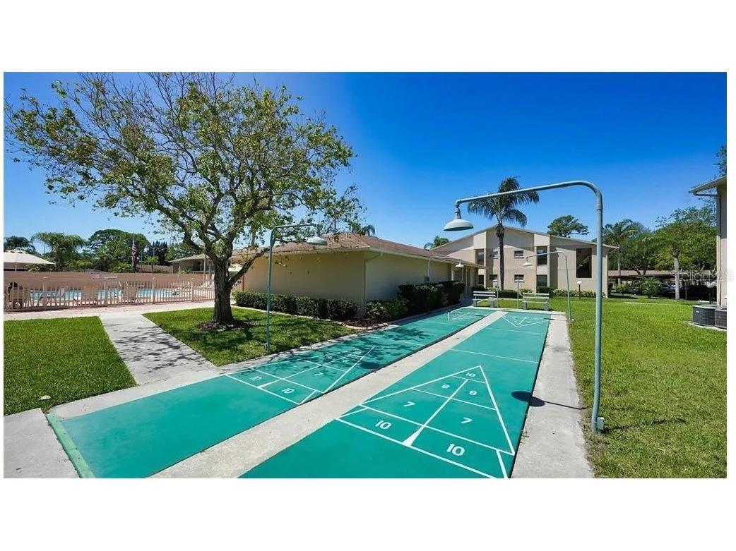 2782 Woodgate Lane #12 Sarasota FL 34231 A4689903 image17