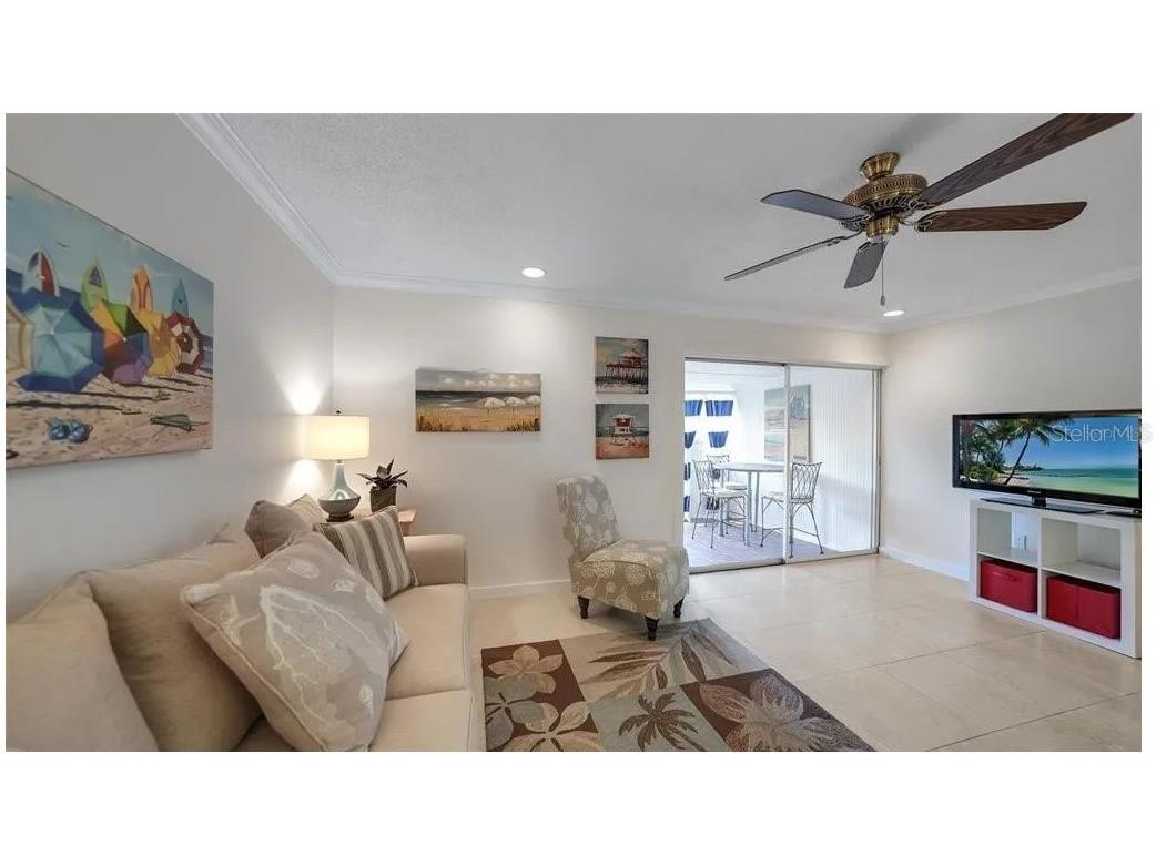 2782 Woodgate Lane #12 Sarasota FL 34231 A4689903 image5