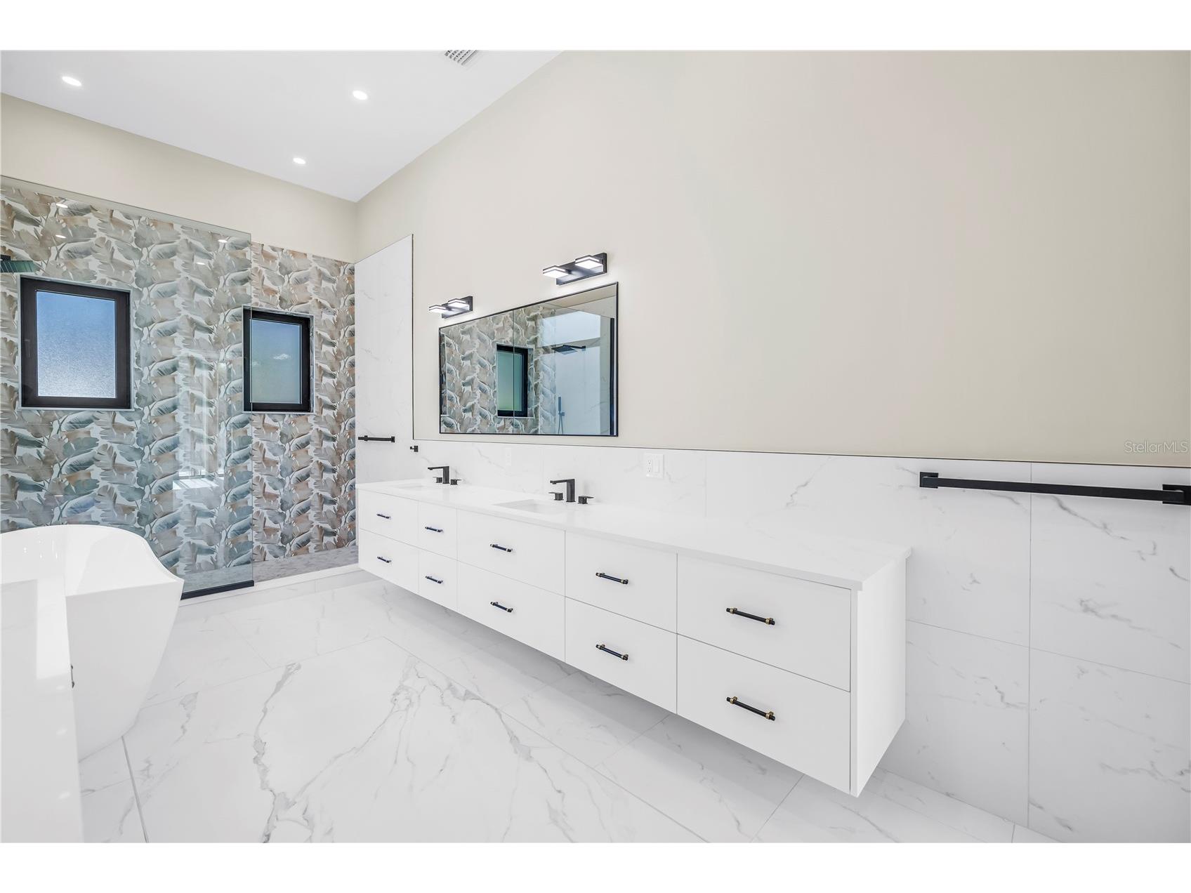 2783 67th Way N Saint Petersburg FL 33710 TB8530098 image31