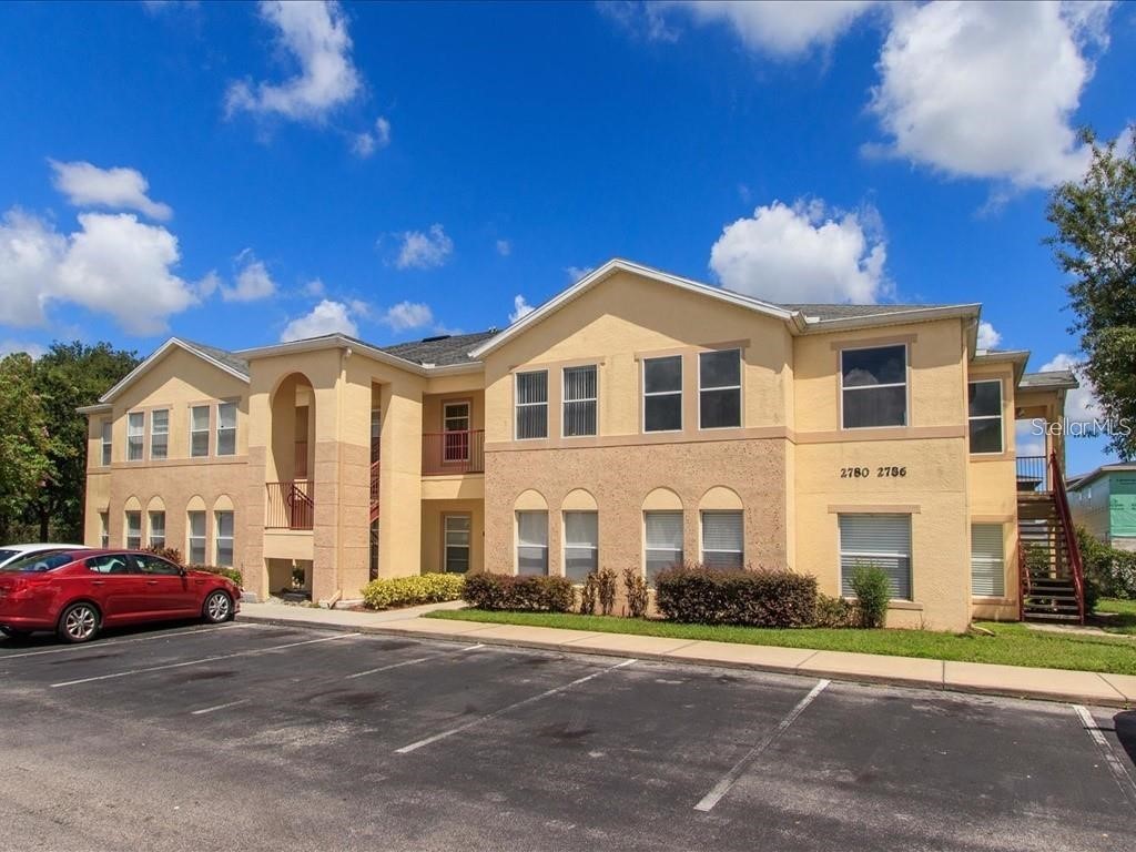 2784 Club Cortile Circle #B Kissimmee FL 34746 G5103907 image1
