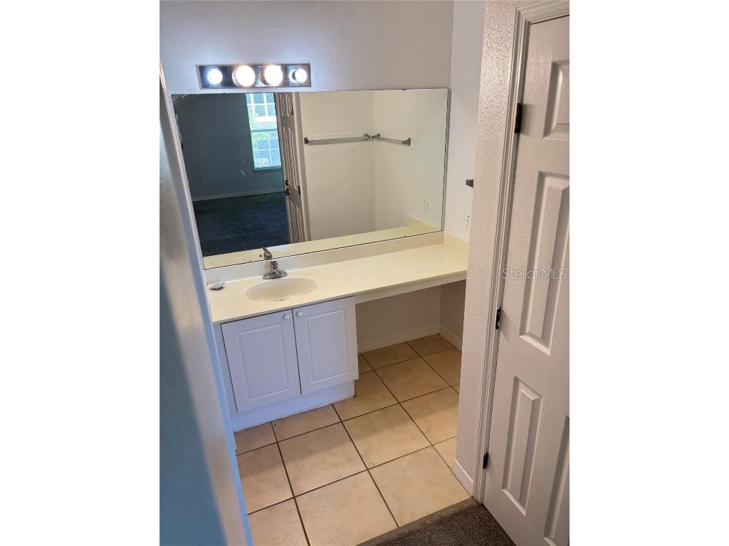 2784 Club Cortile Circle #B Kissimmee FL 34746 G5103907 image8