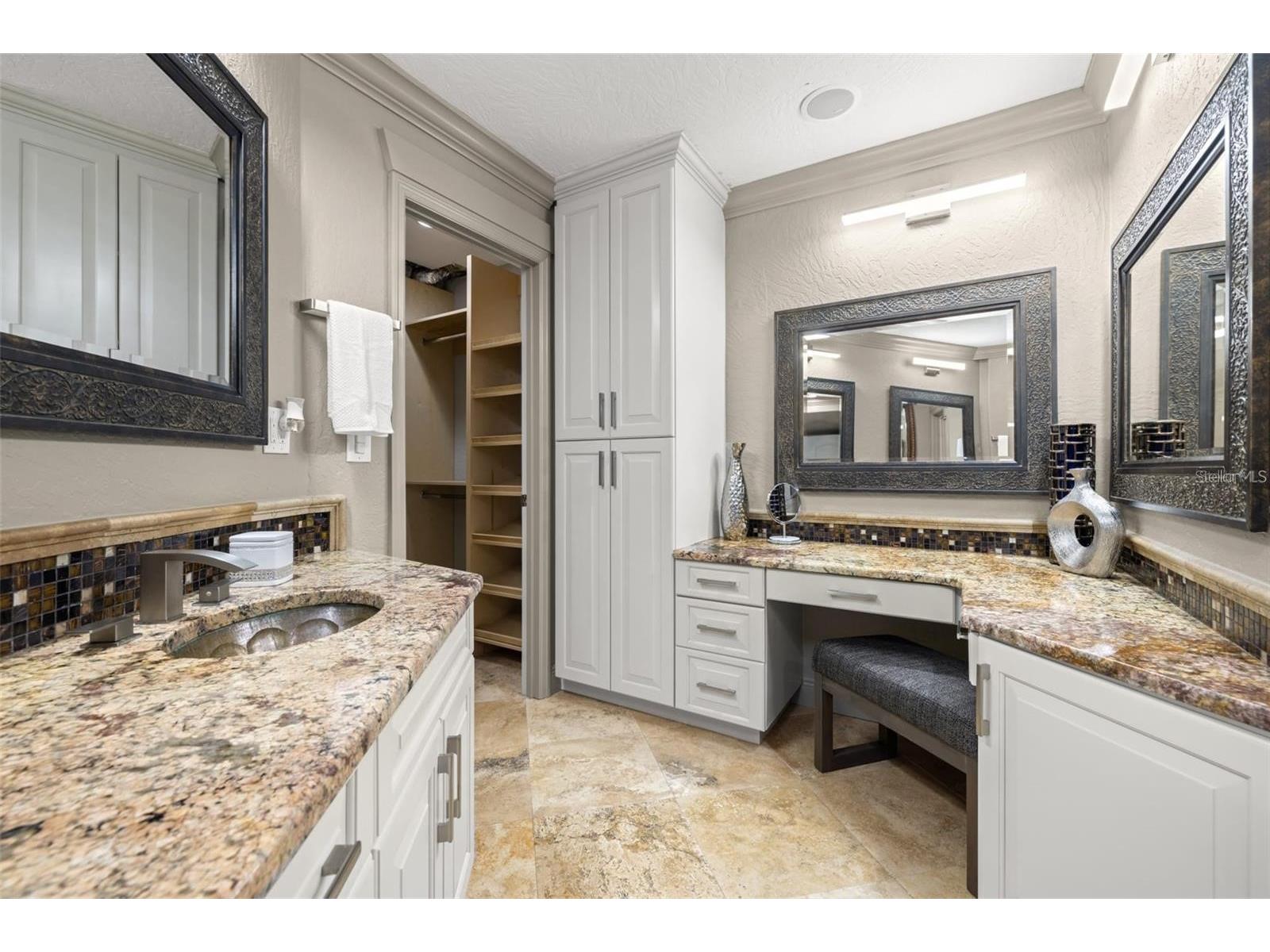 2785 Bayside Drive S Saint Petersburg FL 33705 TB8526481 image20