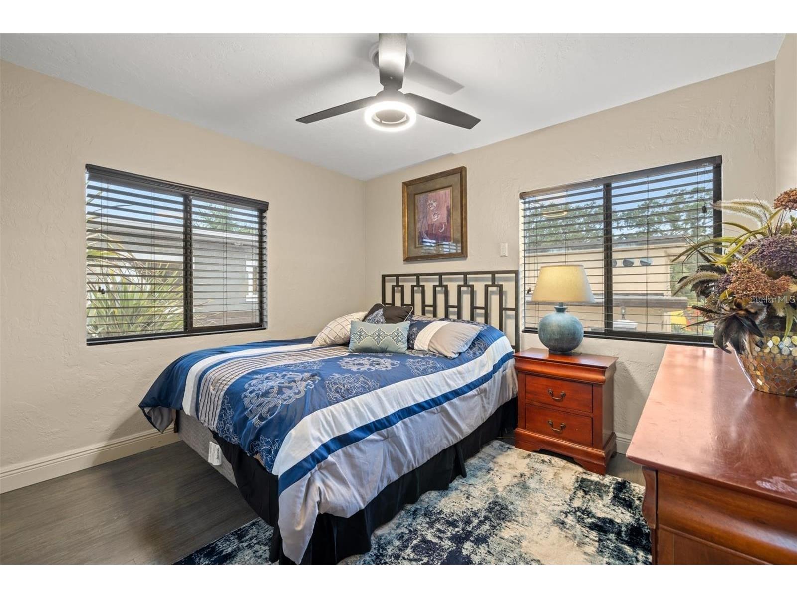 2785 Bayside Drive S Saint Petersburg FL 33705 TB8526481 image26
