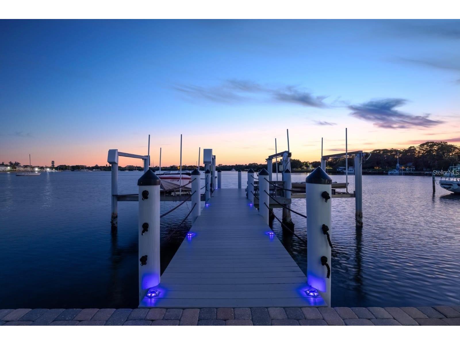 2785 Bayside Drive S Saint Petersburg FL 33705 TB8526481 image7