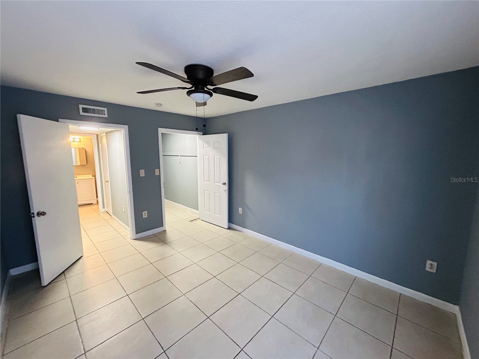 2785 L B Mcleod Road #B Orlando FL 32805 O6385837 image8