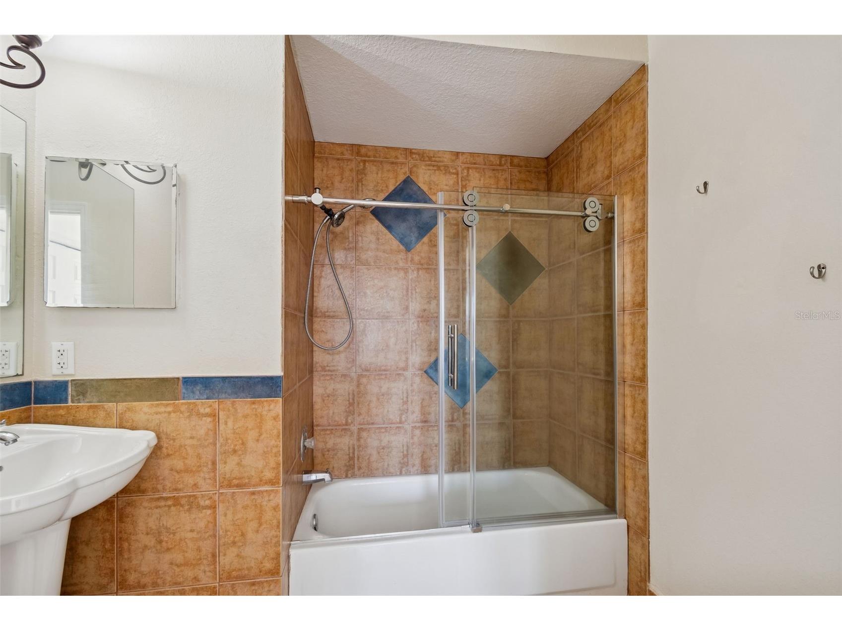 2786 Countryside Boulevard #2 Clearwater FL 33761 TB8474787 image35