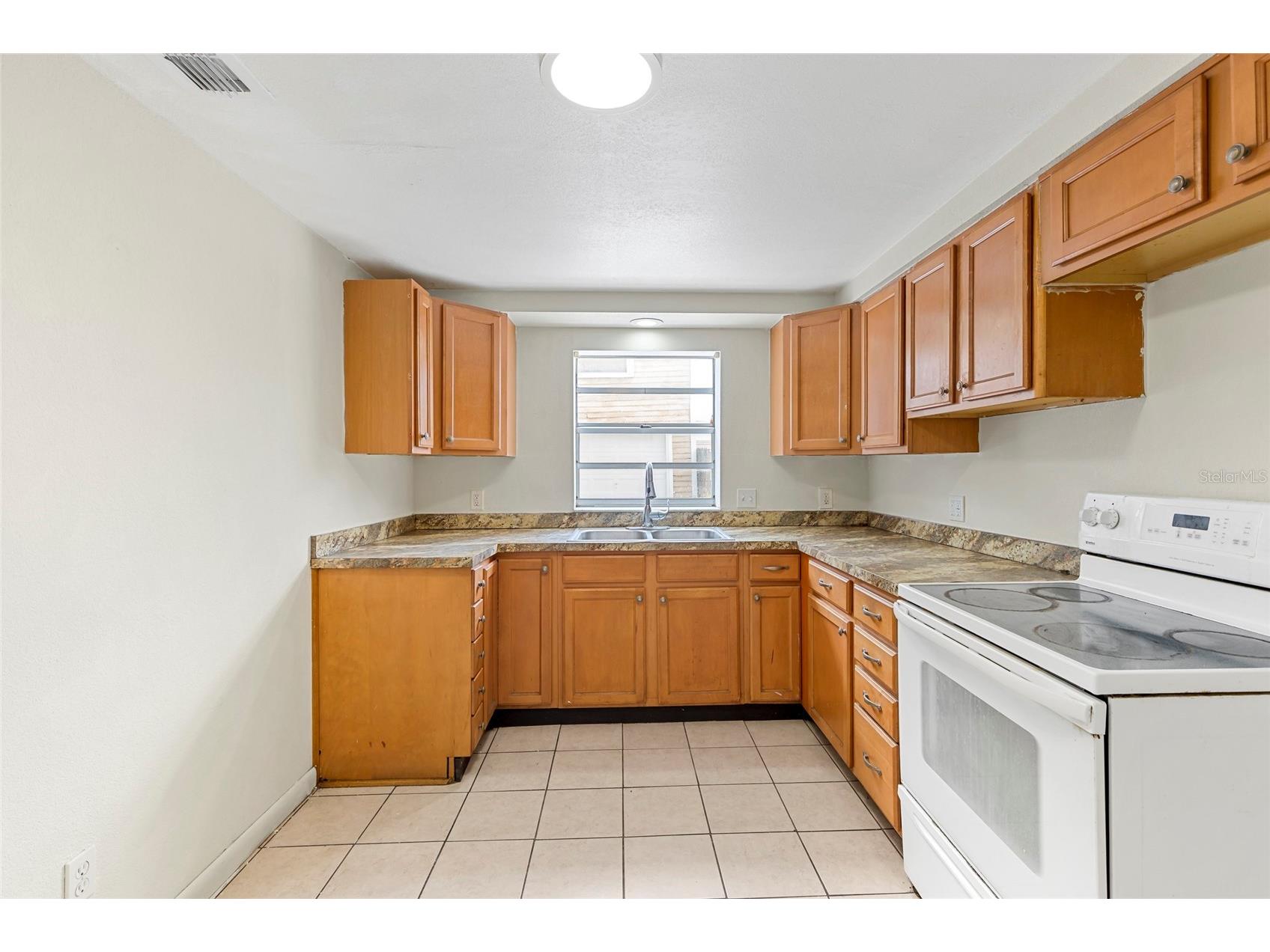 2788 41st Avenue N #A B C Saint Petersburg FL 33714 A4697578 image20