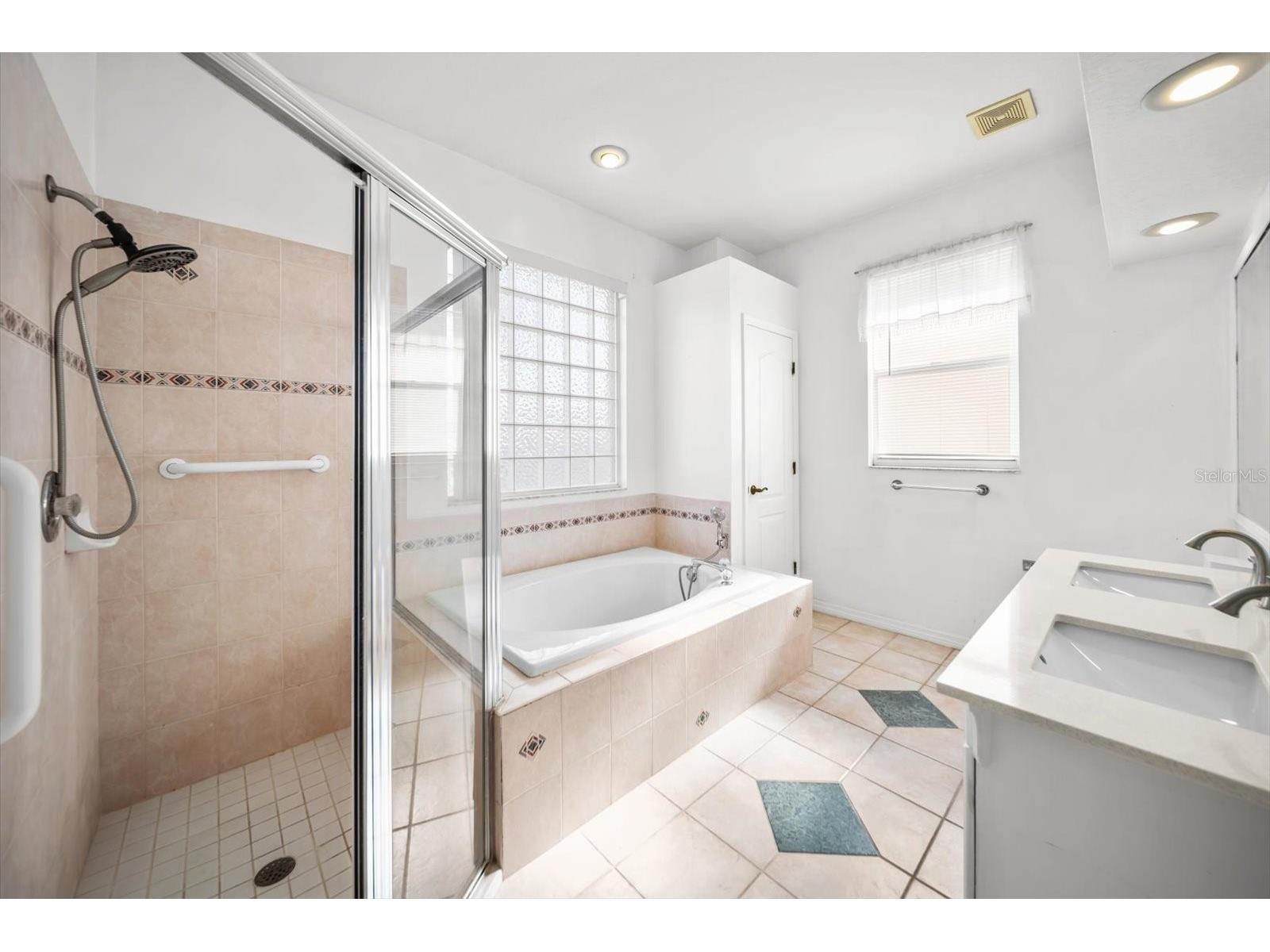 2788 Country Way Clearwater FL 33763 TB8523714 image36