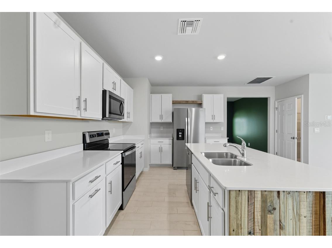 2788 Star Coral Drive North Fort Myers FL 33903 A4671415 image7