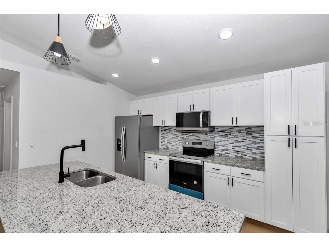 2788 W Cypress Drive Dunnellon FL 34433 - WITHLACOOCHEE RIVER/LAKE ROSSE OM699637 image17