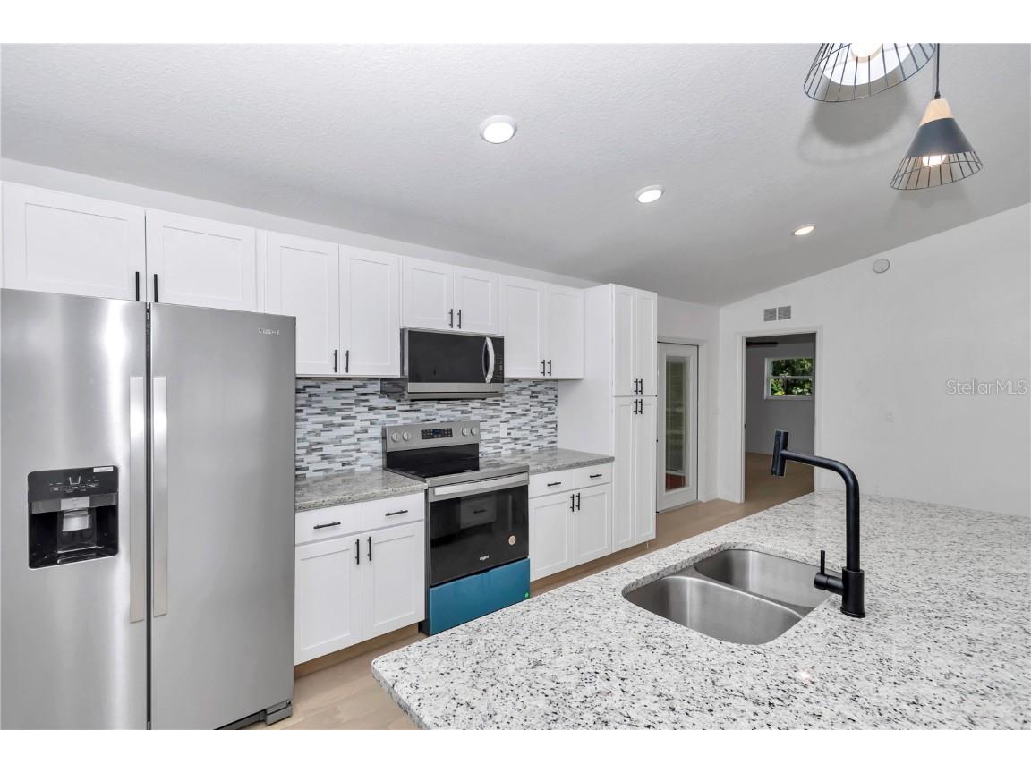 2788 W Cypress Drive Dunnellon FL 34433 - WITHLACOOCHEE RIVER/LAKE ROSSE OM699637 image18