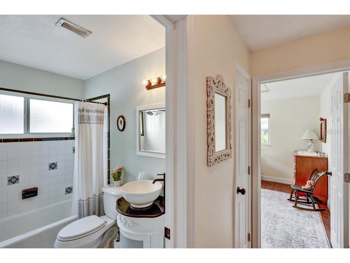 279 79th Avenue N Saint Petersburg FL 33702 TB8455532 image27