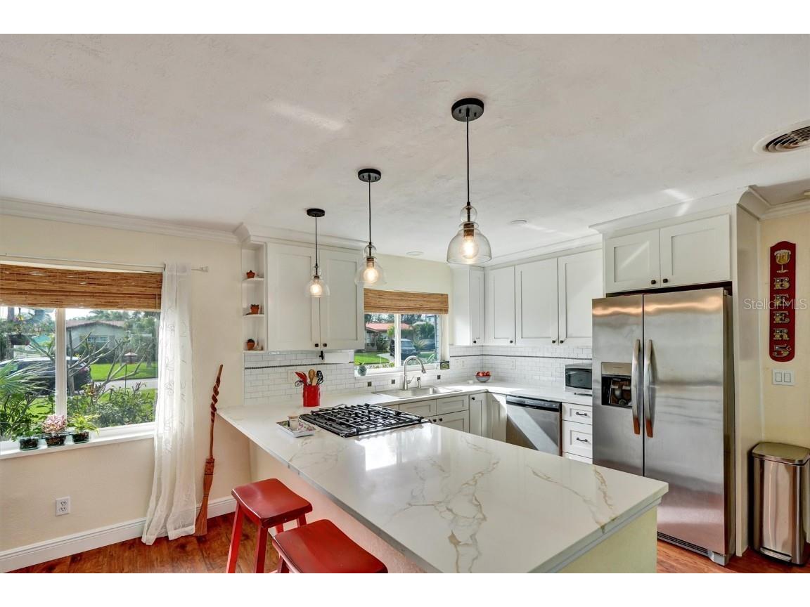 279 79th Avenue N Saint Petersburg FL 33702 TB8455532 image4