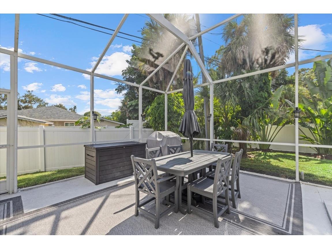 279 Avalon Road Venice FL 34293 A4669339 image10