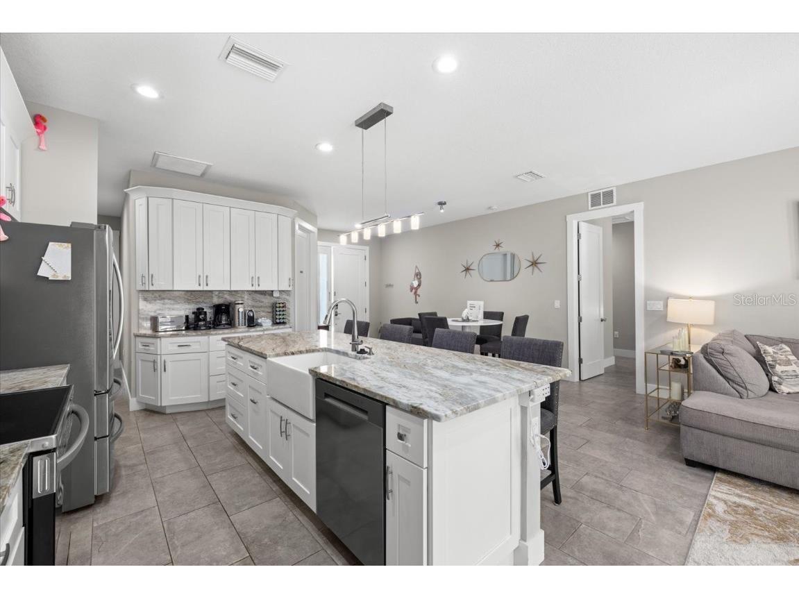 279 Avalon Road Venice FL 34293 A4669339 image14