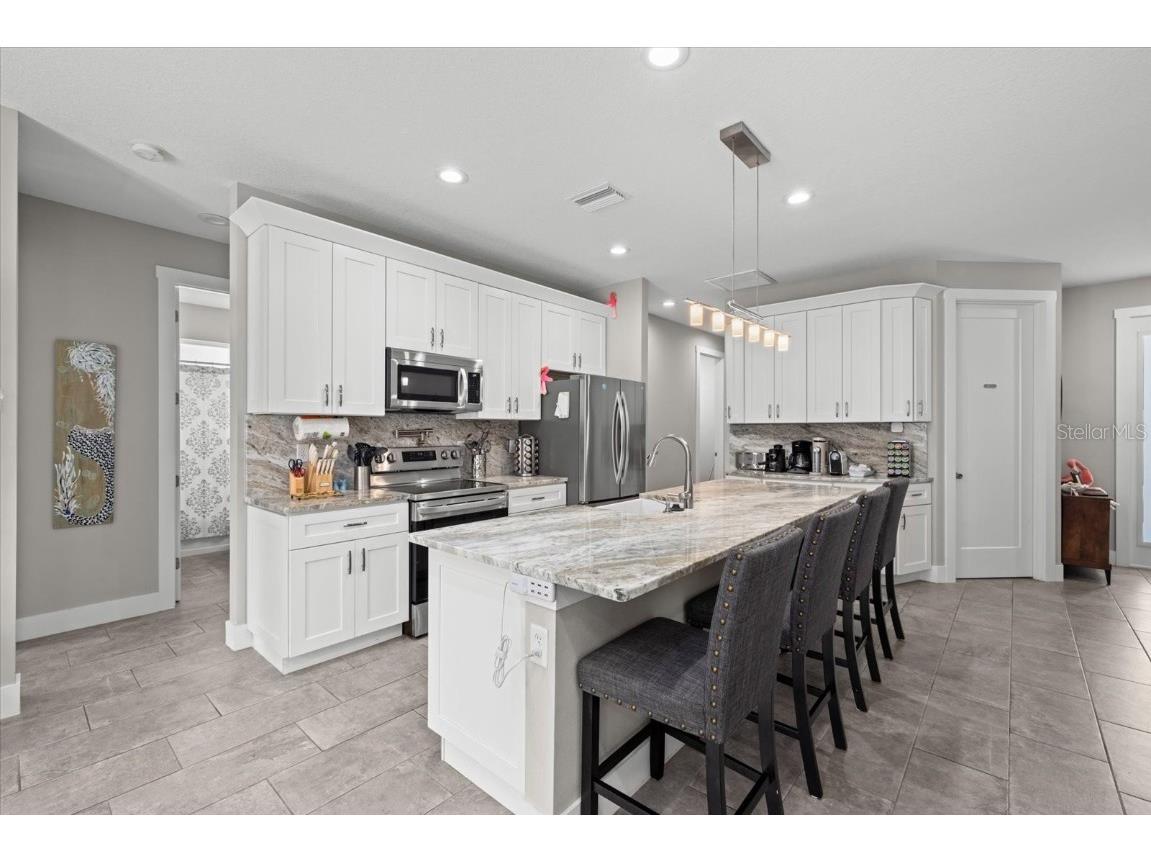 279 Avalon Road Venice FL 34293 A4669339 image17