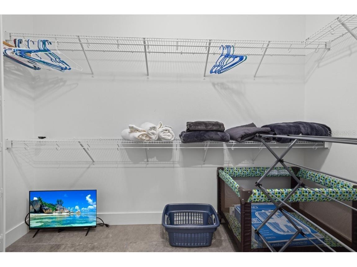 279 Avalon Road Venice FL 34293 A4669339 image28