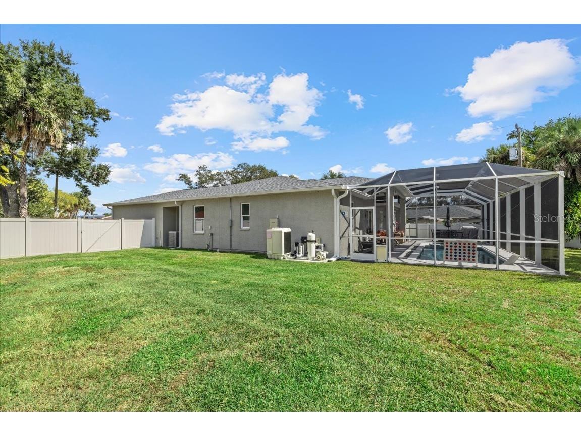 279 Avalon Road Venice FL 34293 A4669339 image3