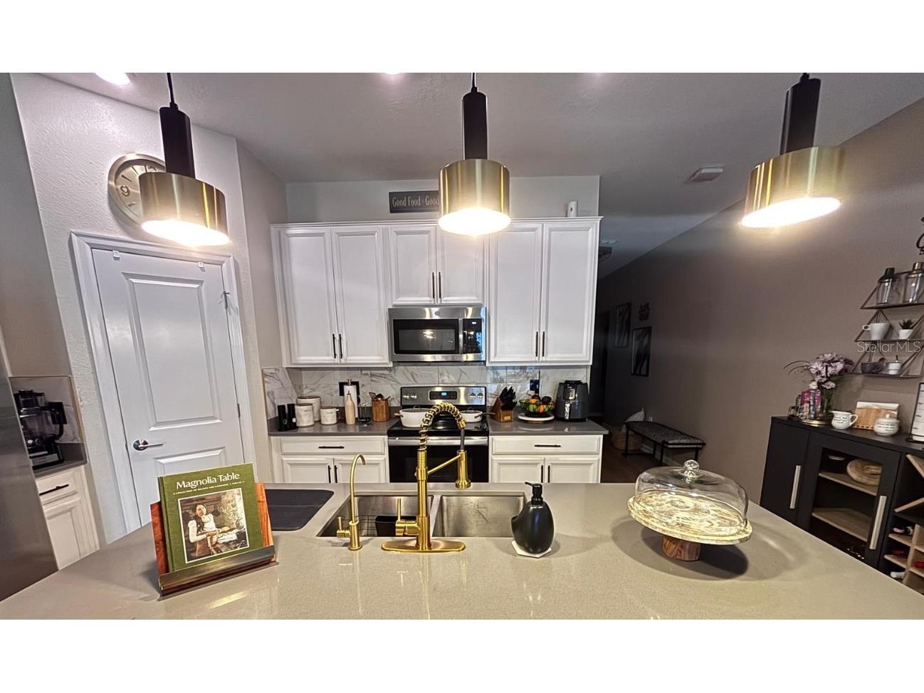 279 Bergamot Loop Davenport FL 33837 S5135606 image7