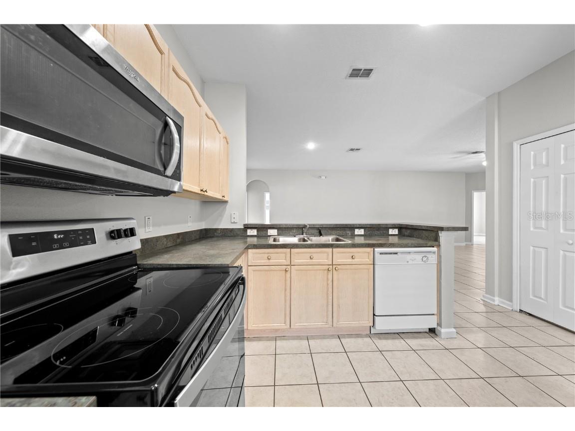 279 Magical Way Kissimmee FL 34744 S5133626 image7