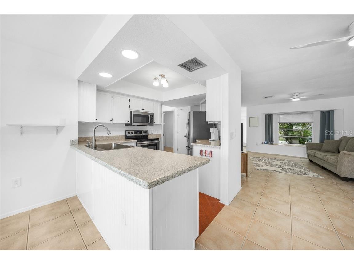 279 Mark Twain Lane Rotonda West FL 33947 D6142410 image13