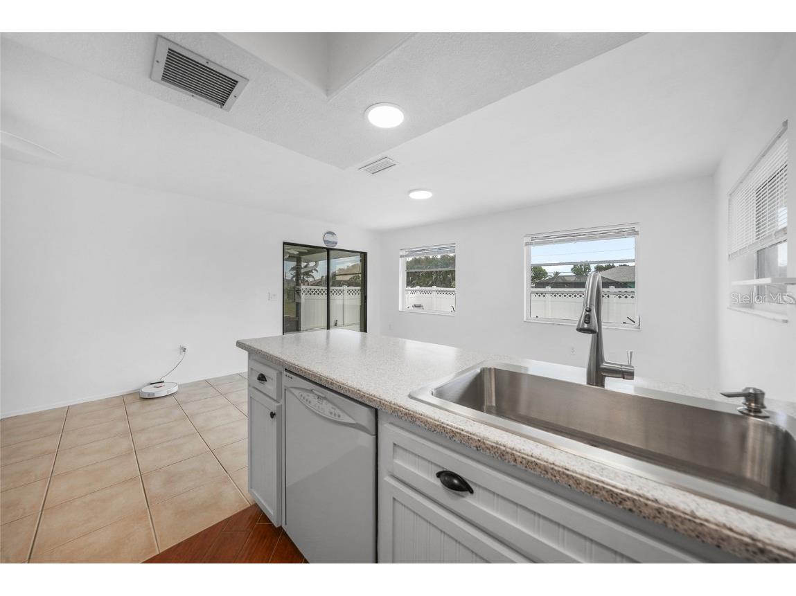 279 Mark Twain Lane Rotonda West FL 33947 D6142410 image14